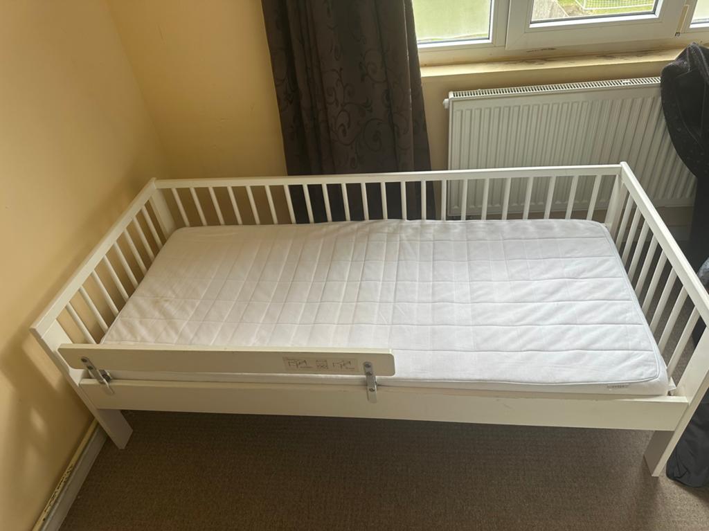 Ikea kinder bed, Ophalen, Zo goed als nieuw, Matras