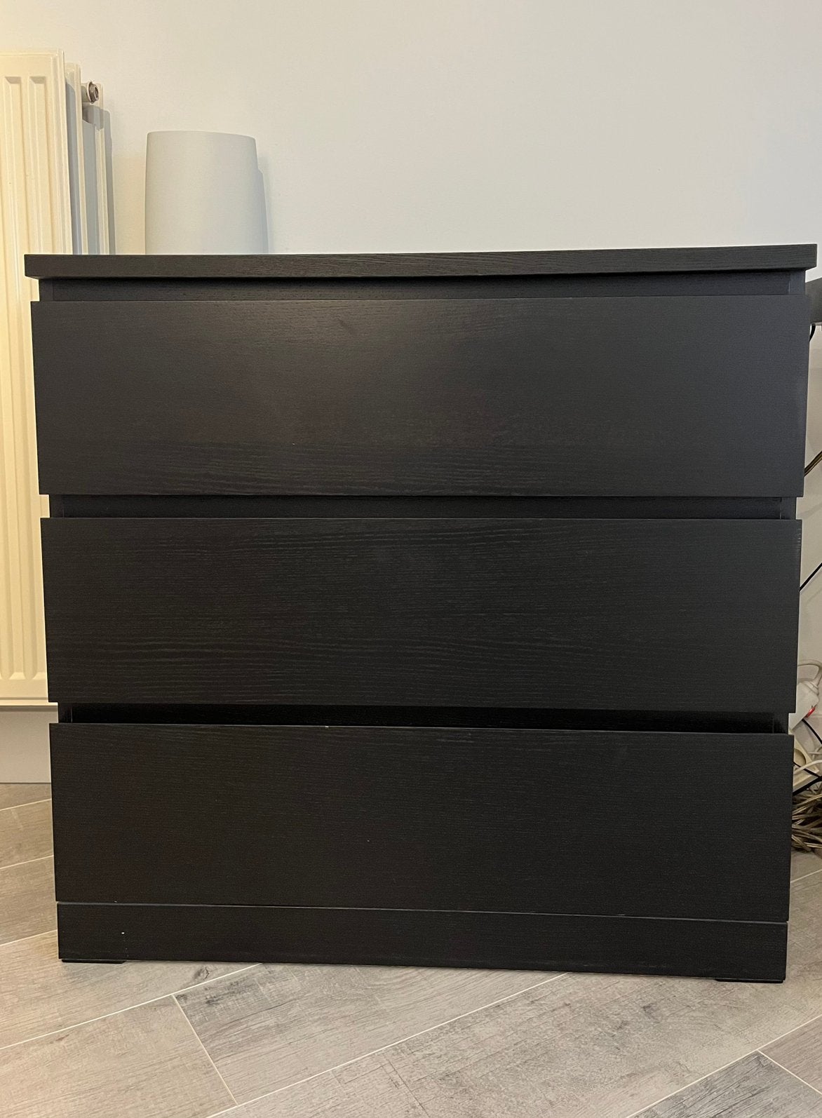 Zwarte IKEA MALM ladekast – 3 schuiven – 80 cm, Huis en Inrichting, Ophalen, 50 tot 100 cm, Zo goed als nieuw, 3 of 4 laden