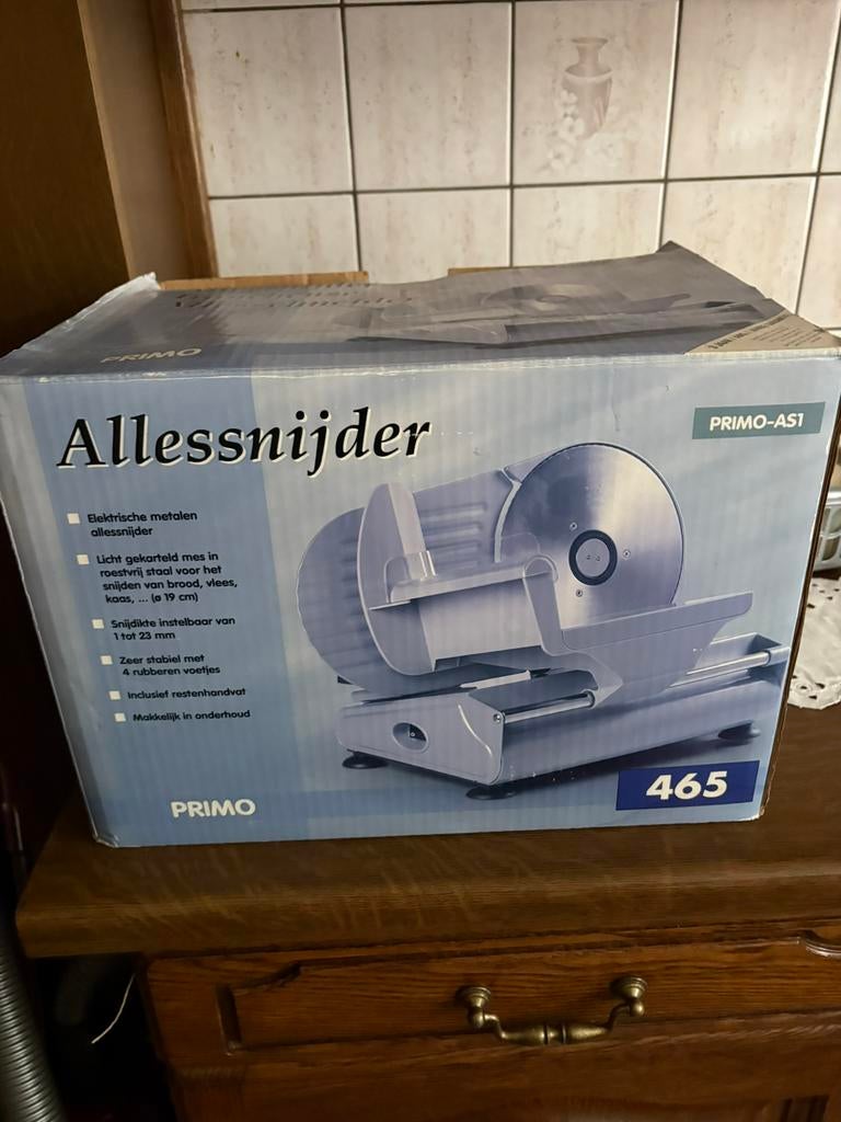 Snijmachine, Ophalen, Zo goed als nieuw