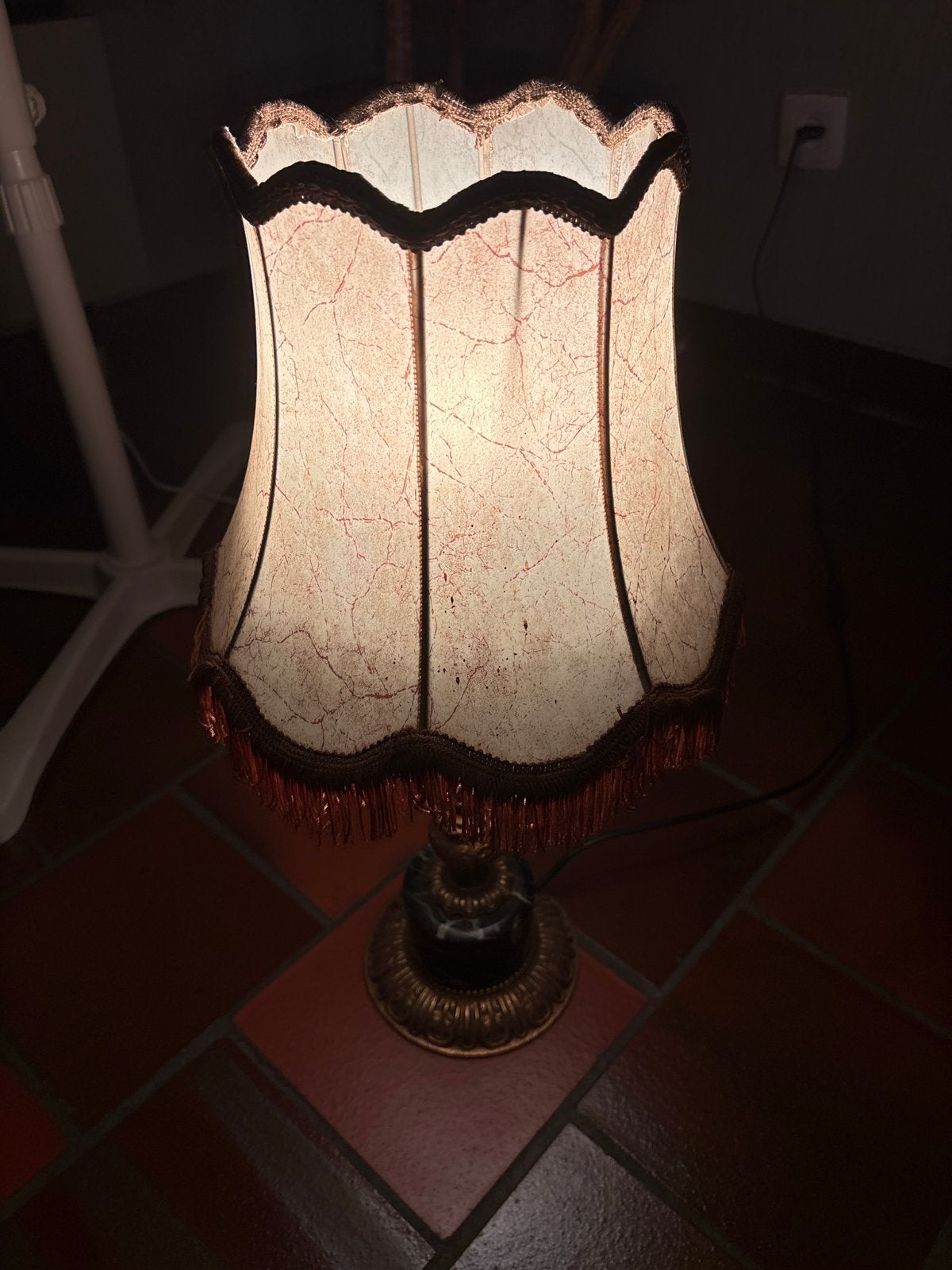 Vintage tafellamp met echte natuurstenen/marmeren voet, Ophalen