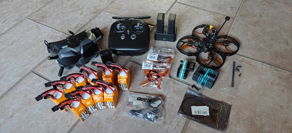 fpv drone set Geprc Cinelog35 perfect vliegklaar 10 batt, Overige merken, 1 tot 5 kilometer, Topkwaliteit, Minder dan 15 minuten