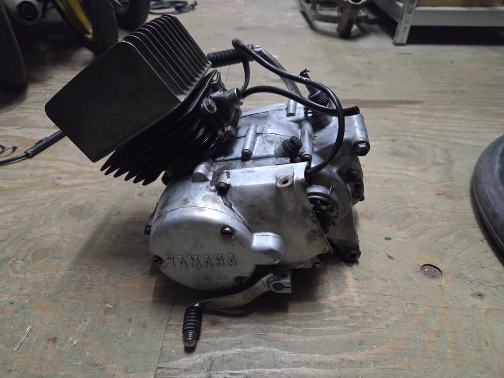 Yamaha rd50m  blok 2e0, Fietsen en Brommers, Brommeronderdelen | Oldtimers, Yamaha, Blok, Ophalen of Verzenden