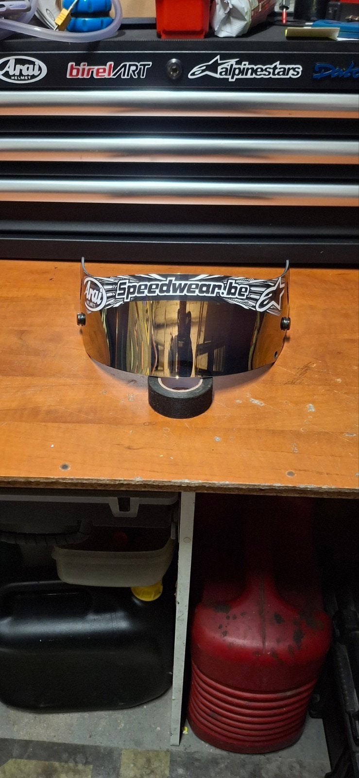 Visières de casque Arai SK-6 en bon état., Enlèvement ou Envoi, Comme neuf, Casque ou Gants