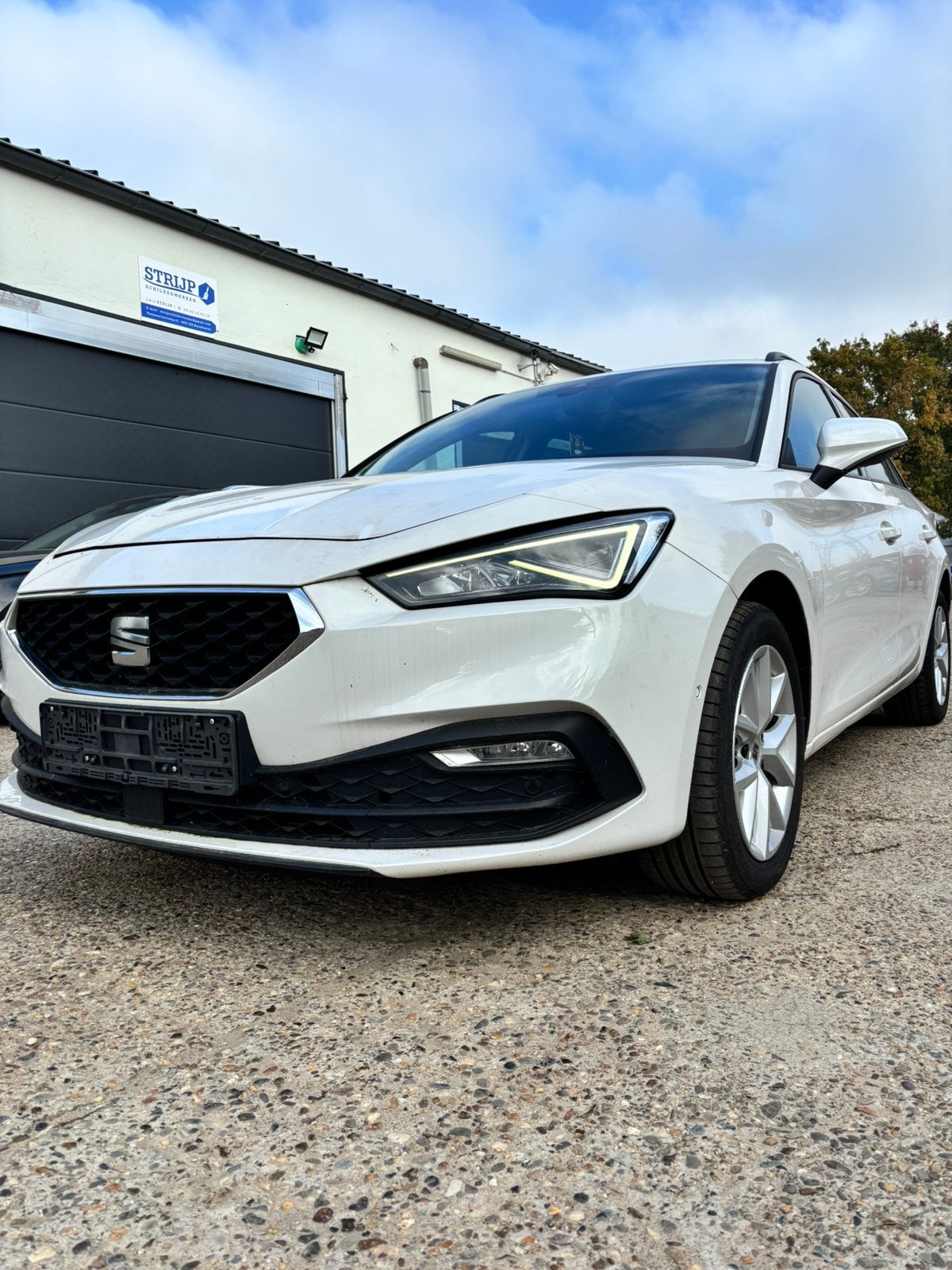 Seat Leon bj2021 Panorama Aut 2.0 diesel, Autos, Achat, Leon, Noir, 5 portes