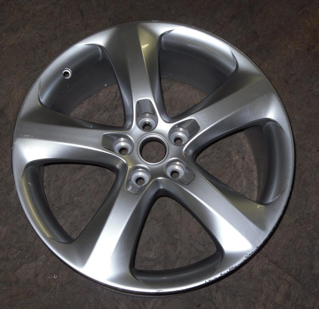 Jante Opel, Gebruikt, Velg(en), 235 mm, All Season