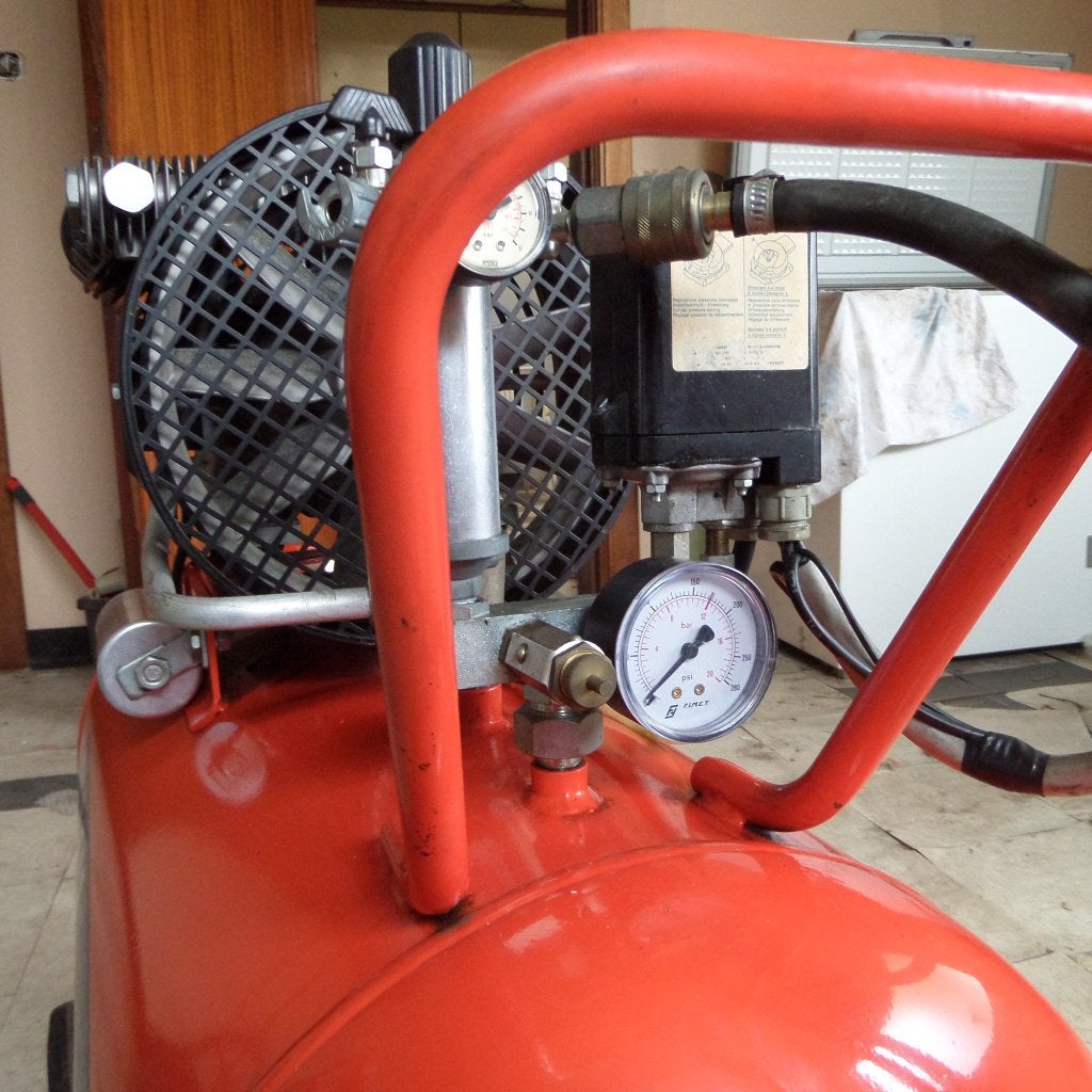 Compresseur d'air DARI, Enlèvement, Utilisé, 10 bars ou plus, 100 litres ou plus