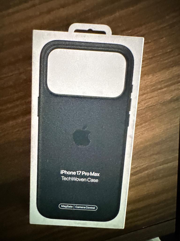 Apple hoesje, Ophalen, IPhone 17, Zwart, Nieuw