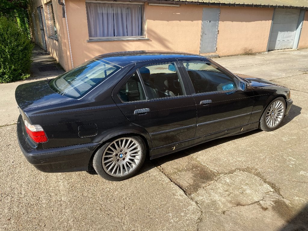 BMW E36 Sedan 318 M pack zonnedak manueel Bj1992 (Project), foto 12