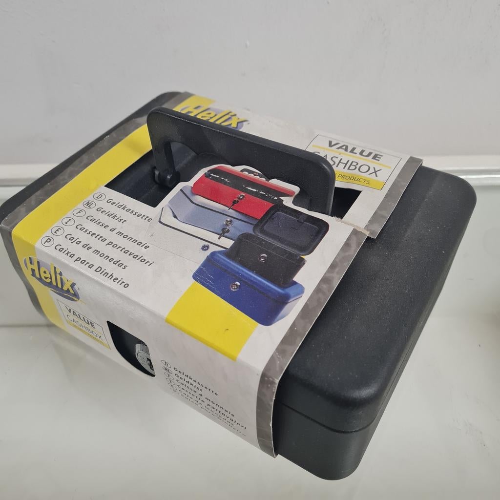 Nieuw zwart geldkoffertje van het merk Helix, Ophalen, Nieuw