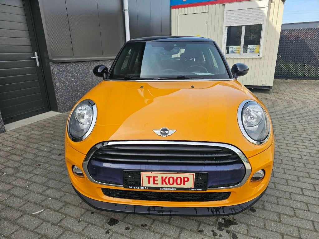 mini cooper 1.5 benzine / top staat/1STE EIGENAAR, Auto's, Mini, 4 zetels, 1600 cc, Leder en Stof, Navigatiesysteem