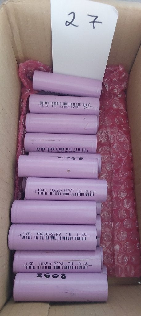27x Reclaimed LXD 18650 Li-ion 2500mAh Batterijen, Ophalen, Zo goed als nieuw