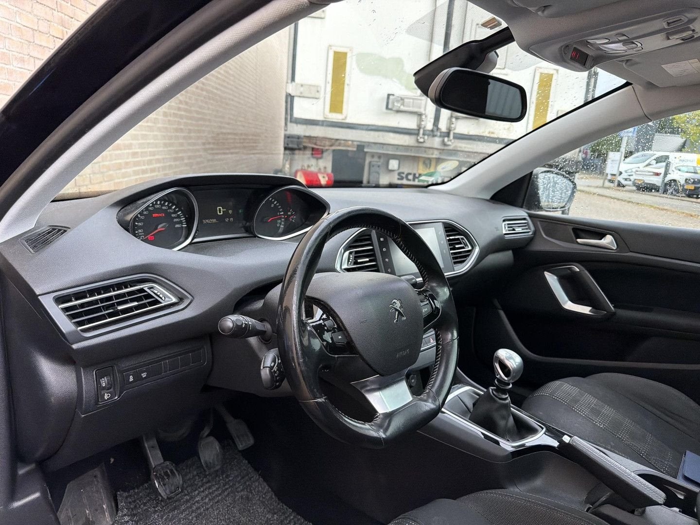 Peugeot 308 SW 1.6 BlueHDI Blue Lease Executive Pack | Pano, Auto's, Zwart, 82 g/km, Te koop, Verwarmde buitenspiegels