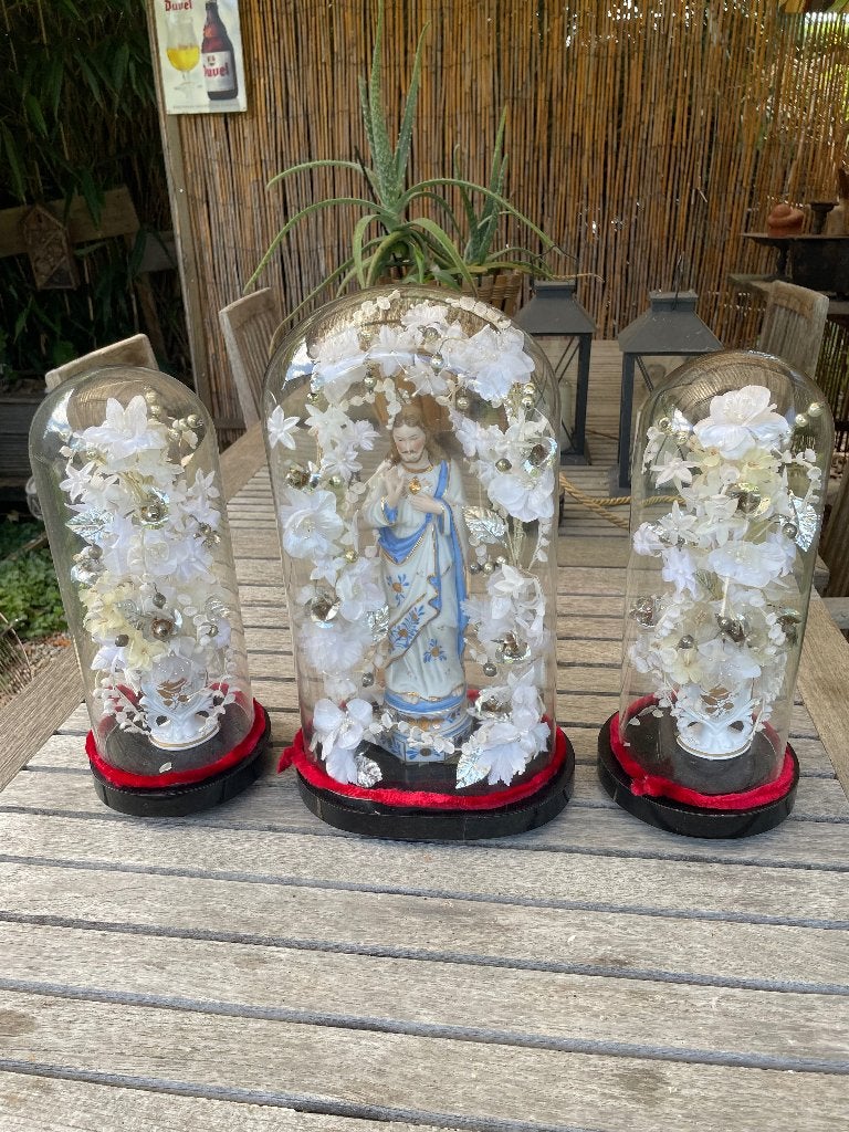 set van 3 stolpen met Heilig Hart Beeld, Ophalen