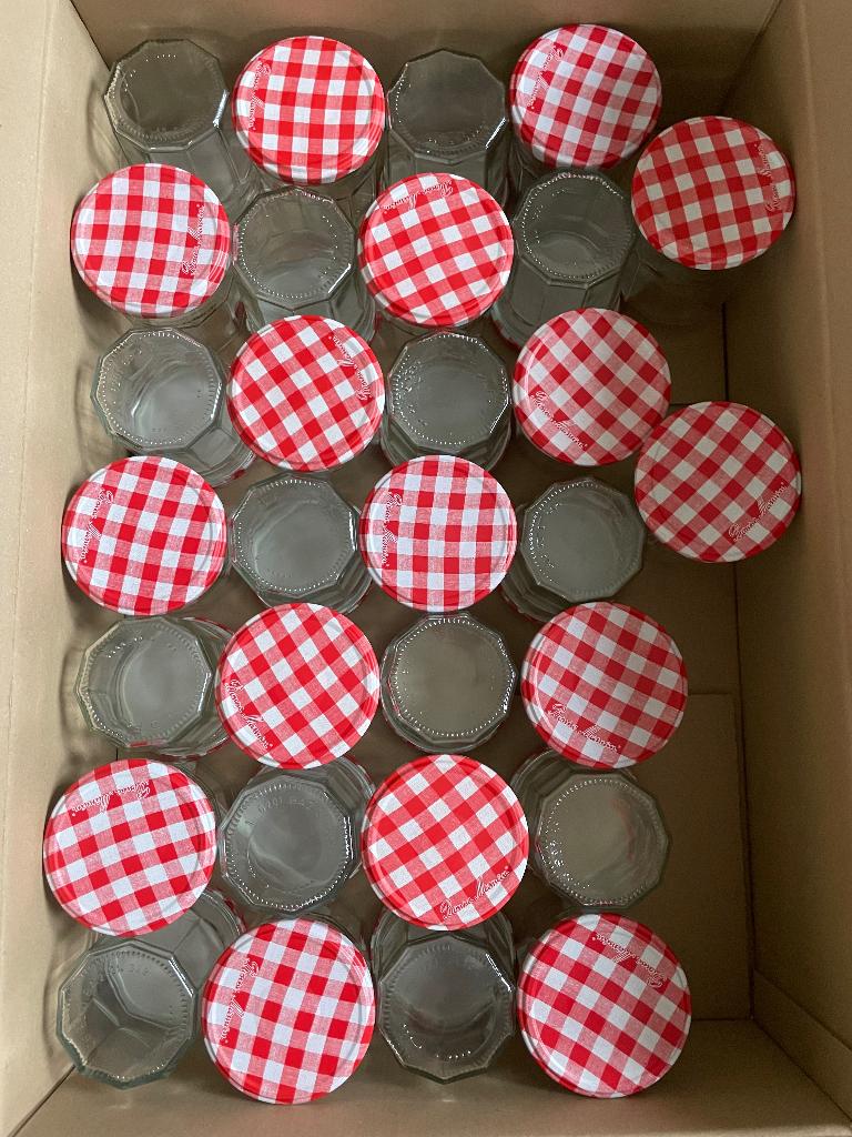 30 pots à confiture Bonne Maman, Maison & Meubles, Enlèvement, Comme neuf, Verre, Casserole, Bidon ou Boîte