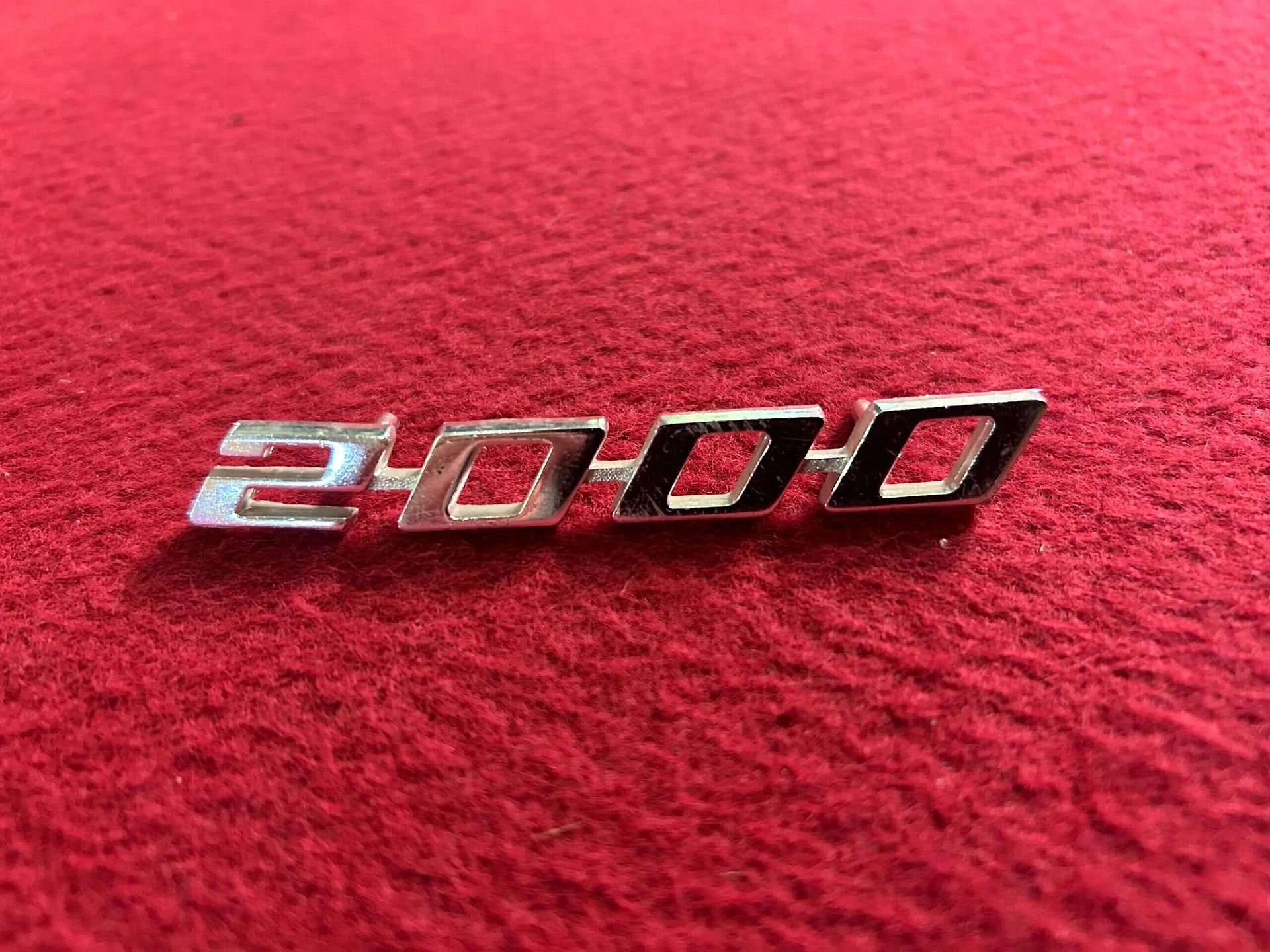 Alfa Romeo GT/GTV/2000/Bertone/Spider dashboardembleem, Gebruikt, -, -, Ophalen of Verzenden