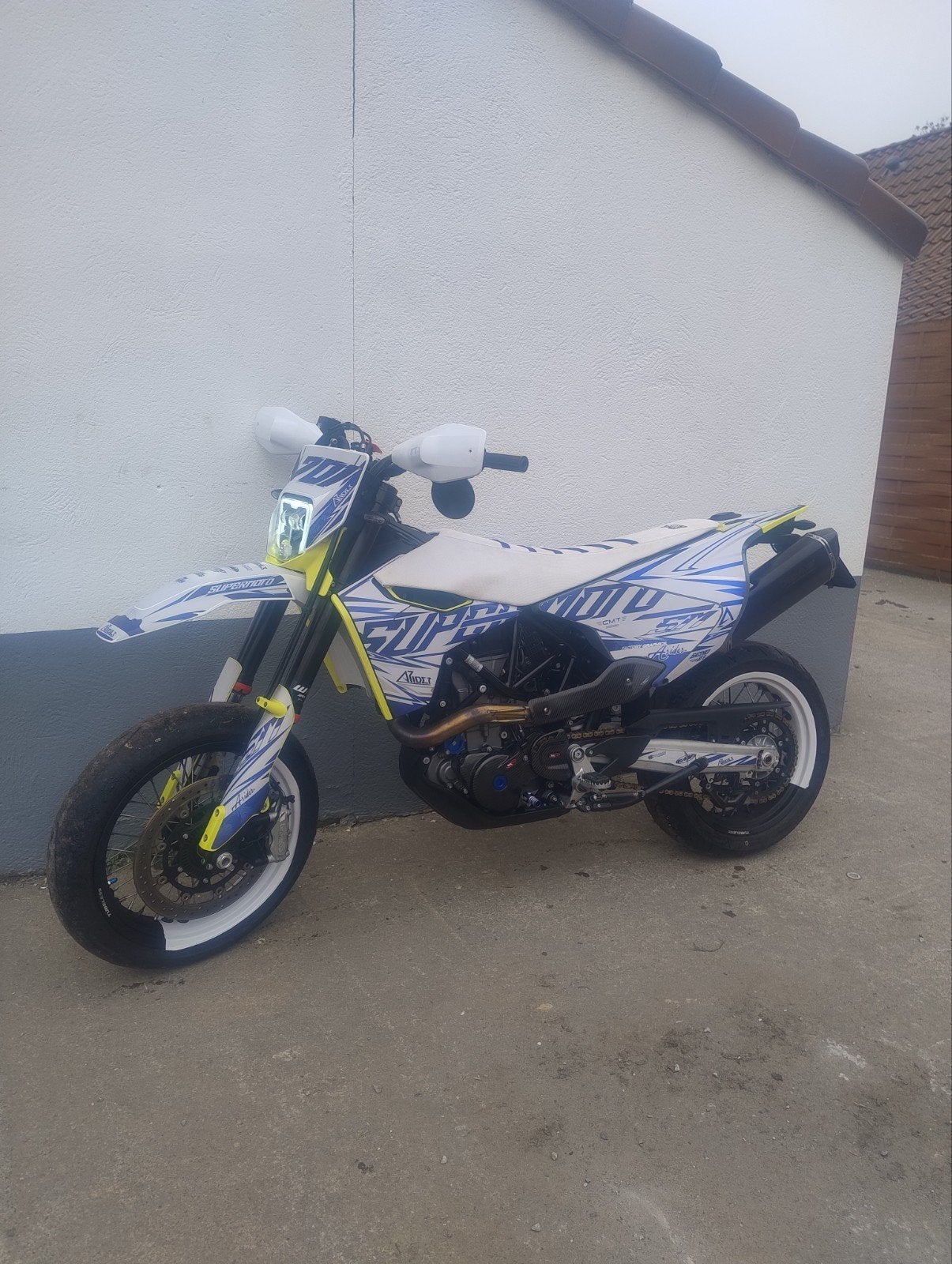 Husqvarna 701, Particulier