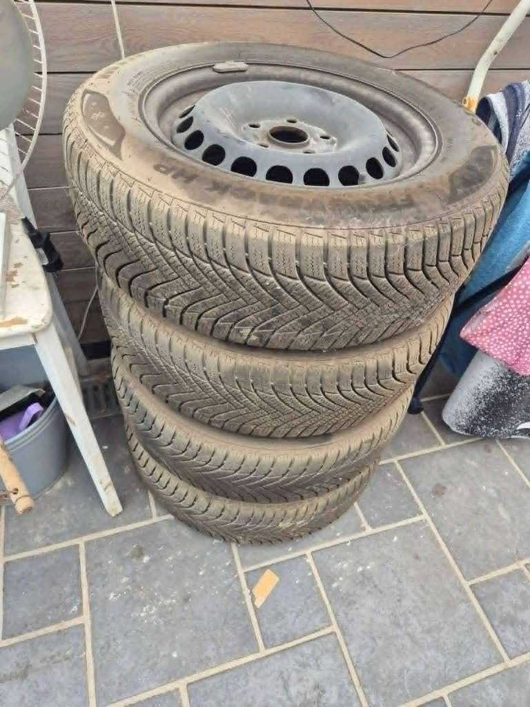 Pneus 4 saisons sur jantes Skoda Octavia, 15 pouces, 4 Saisons, Véhicule de tourisme, Pneu(s)