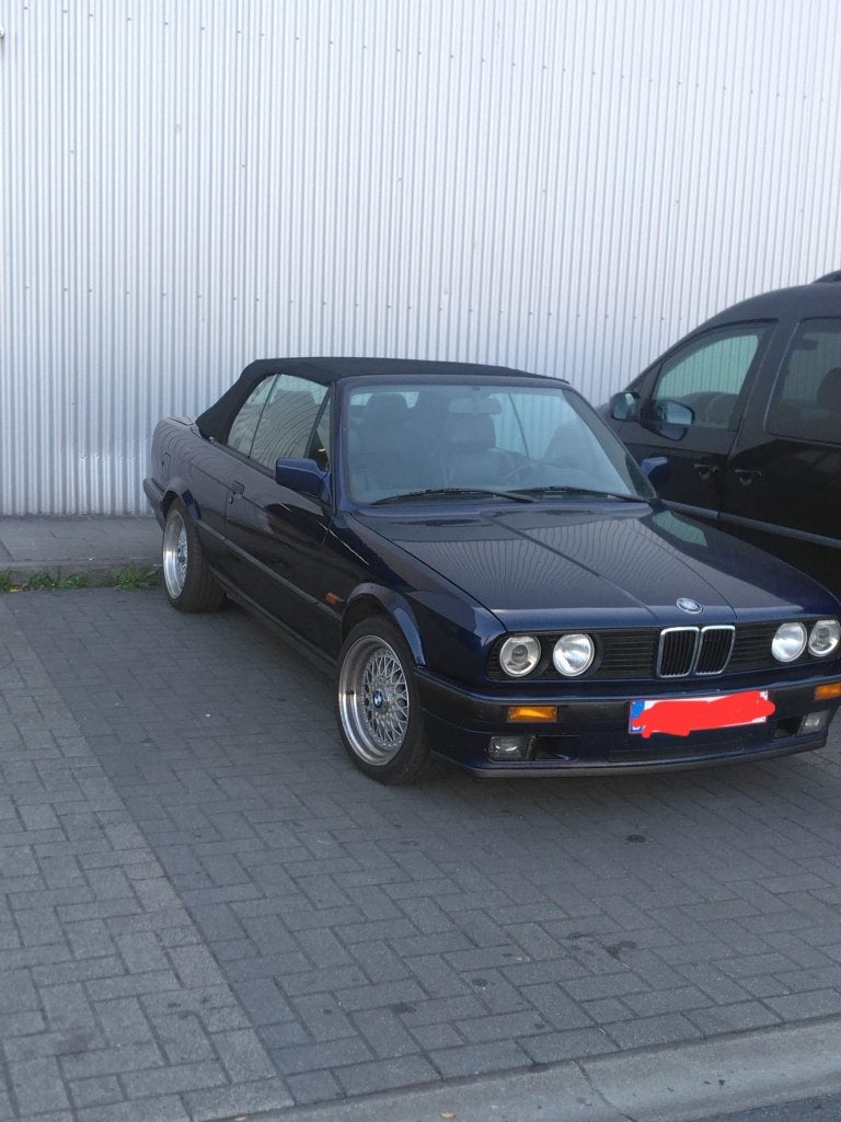 BMW E30 318i, Auto's, 4 zetels, Achterwielaandrijving, Zwart, 4 cilinders