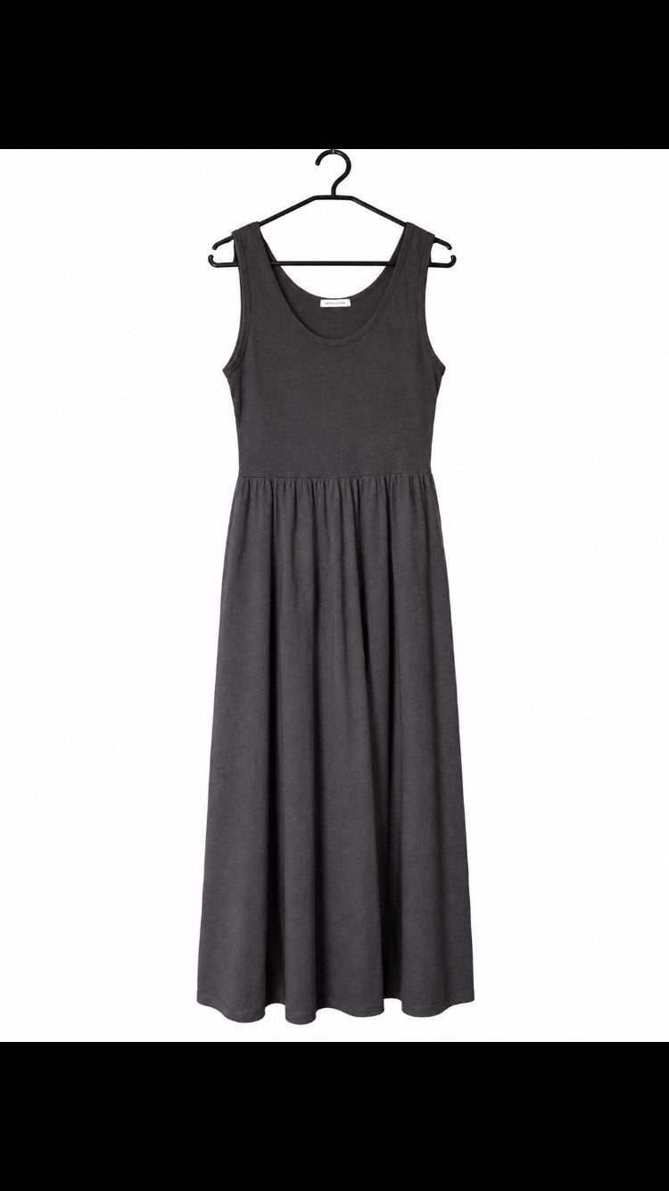 Robe marron, Enlèvement, Comme neuf