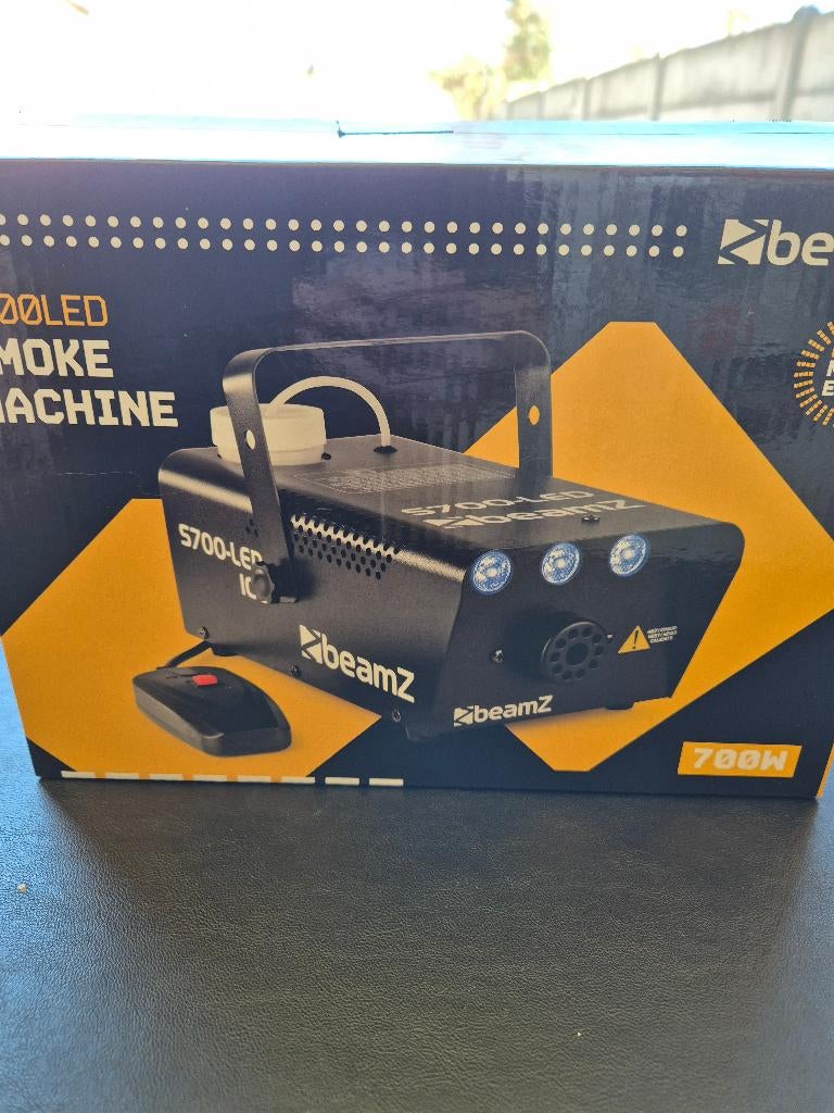 Rookmachine - BeamZ S700LED met ijs effect, Ophalen, Zo goed als nieuw, Rookmachine, Kleur