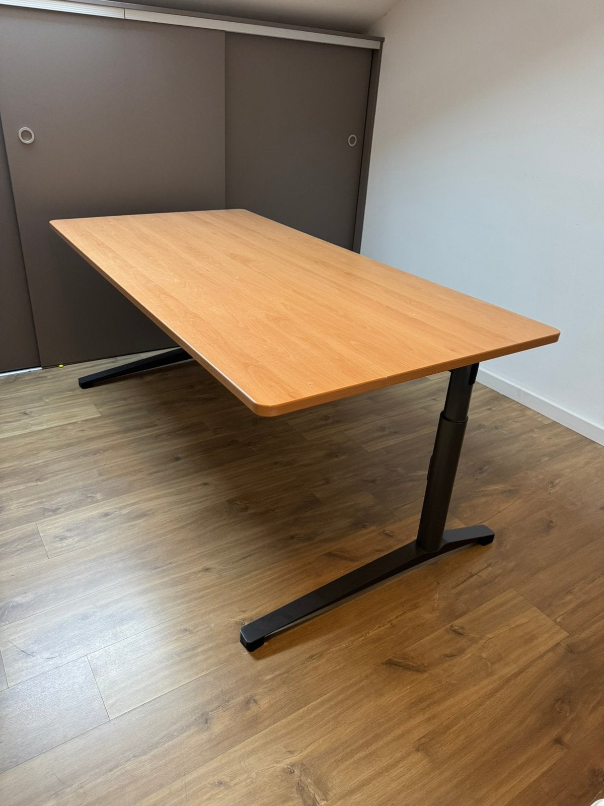 Bureau tafel 1m80 op 90 cm / hoogte verstelbaar, Ophalen, Zo goed als nieuw