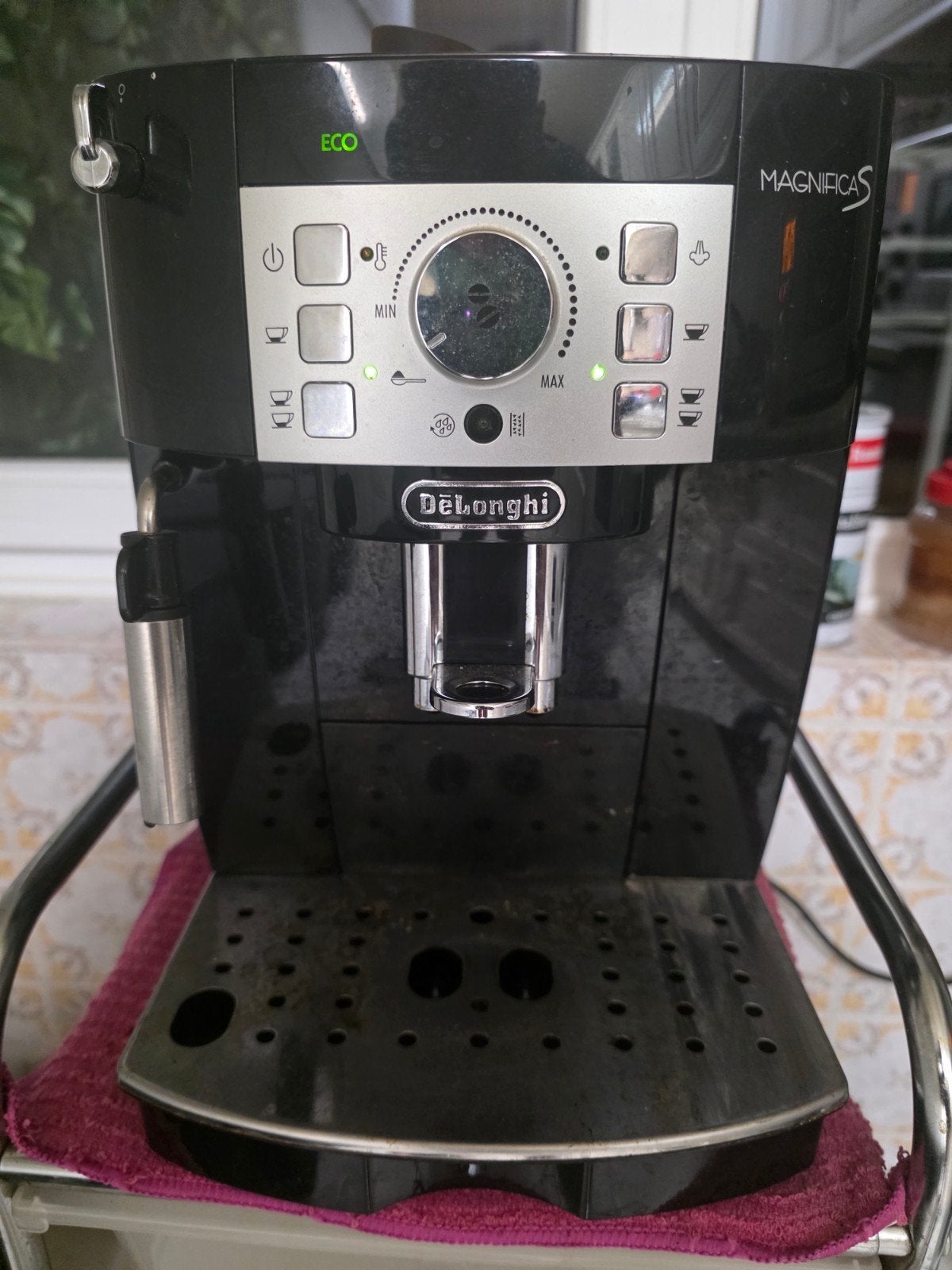 Machine à café Delonghi, Enlèvement, Utilisé, Cafetière