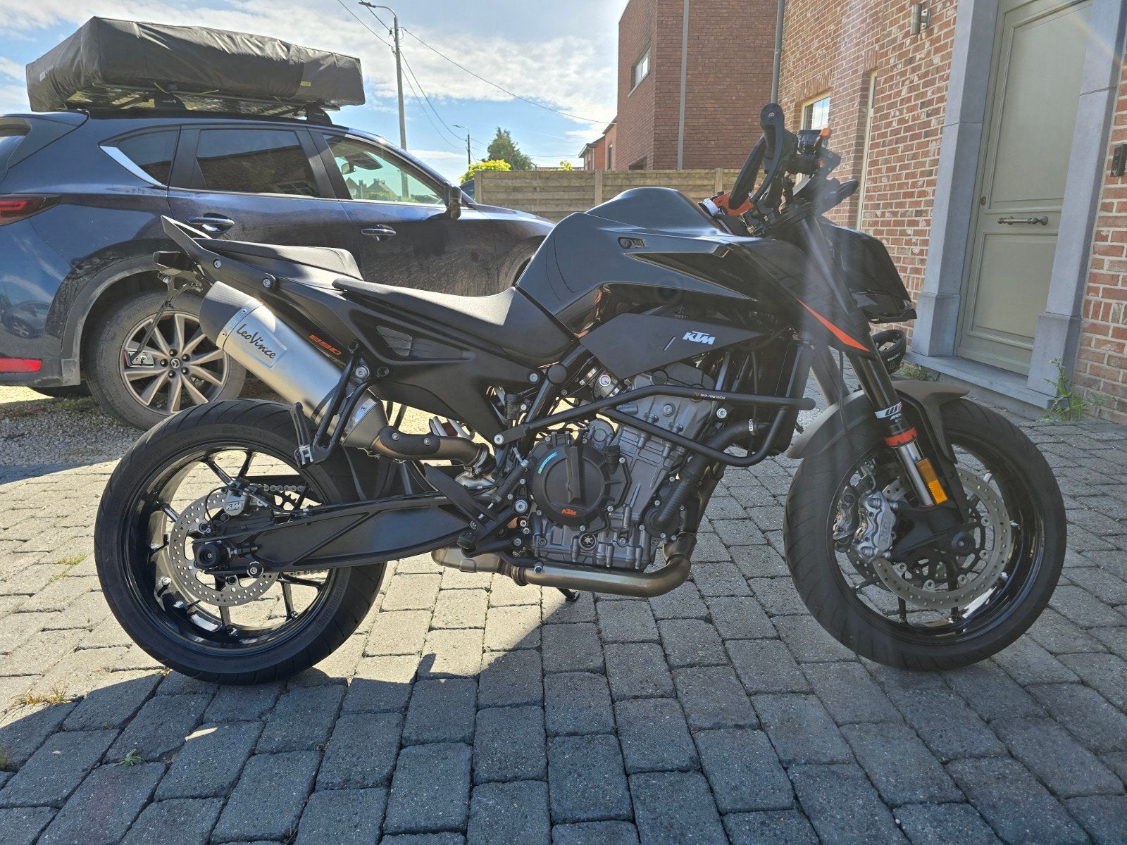 KTM 890 Duke - 6000km, Motoren, Particulier