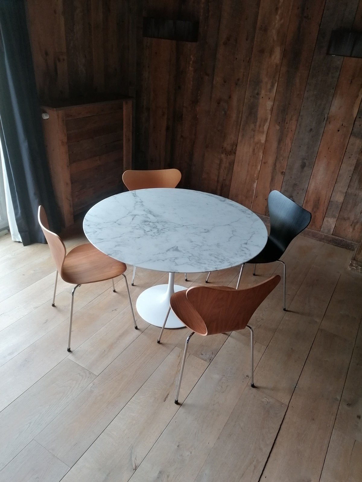 Knoll Saarinen Tulip tafel, Huis en Inrichting, Ophalen