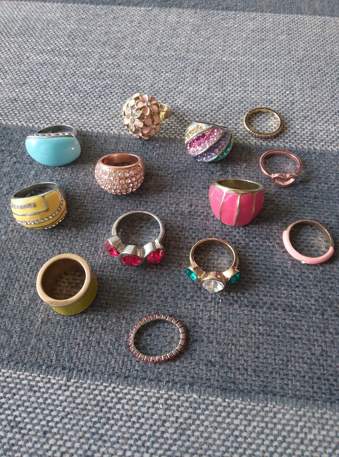 opruiming,13 ringen voor 10 euro, Handtassen en Accessoires, Ringen, Ophalen