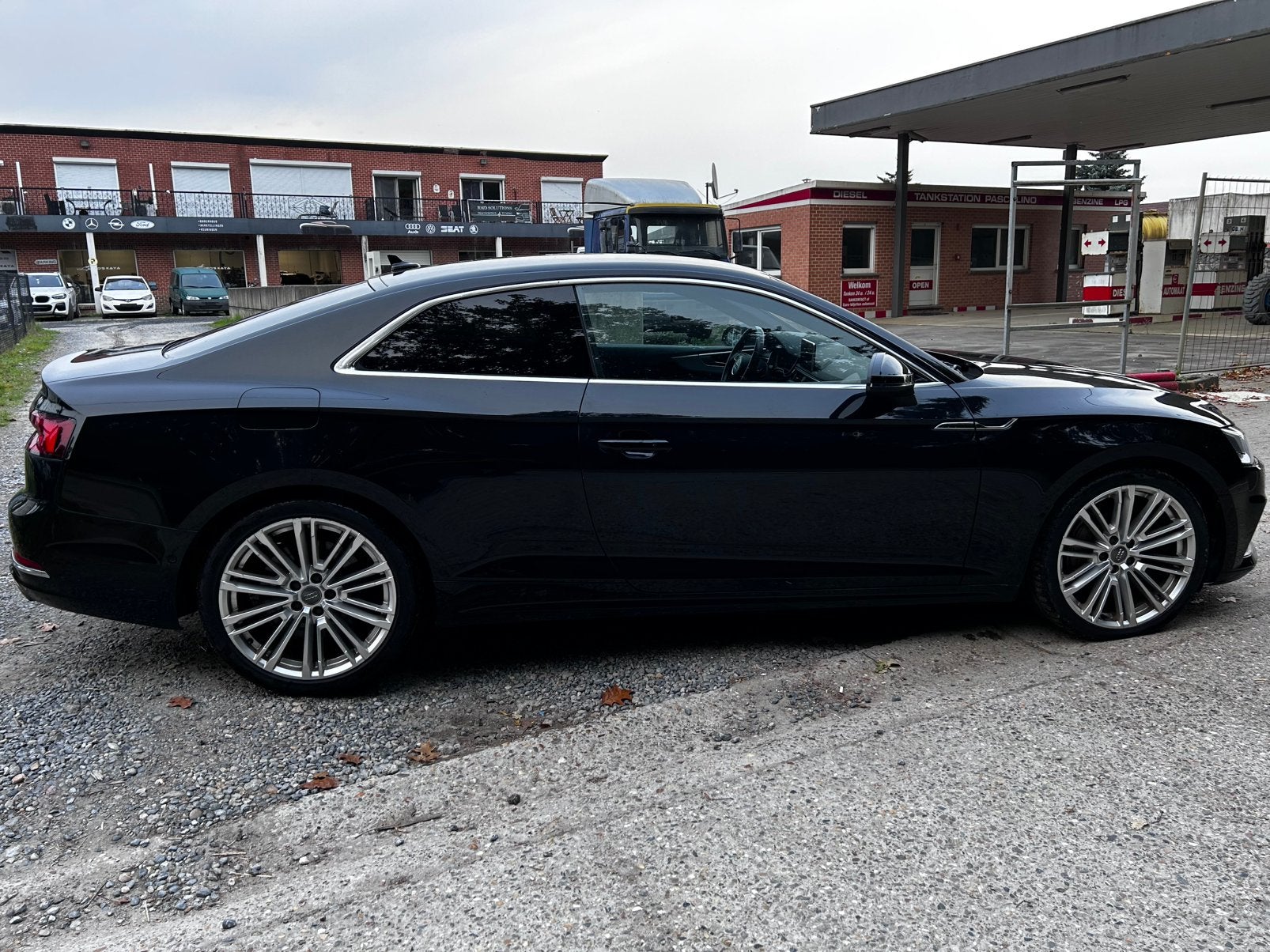 Audi a5 S-line 2.0 milde hybride 118000 km  bj 2018, Auto's, 4 cilinders, Leder en Stof, Zwart, Bedrijf
