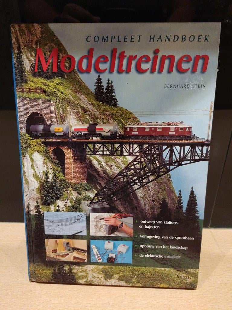 Manuel complet des trains miniatures, Collections, Enlèvement ou Envoi