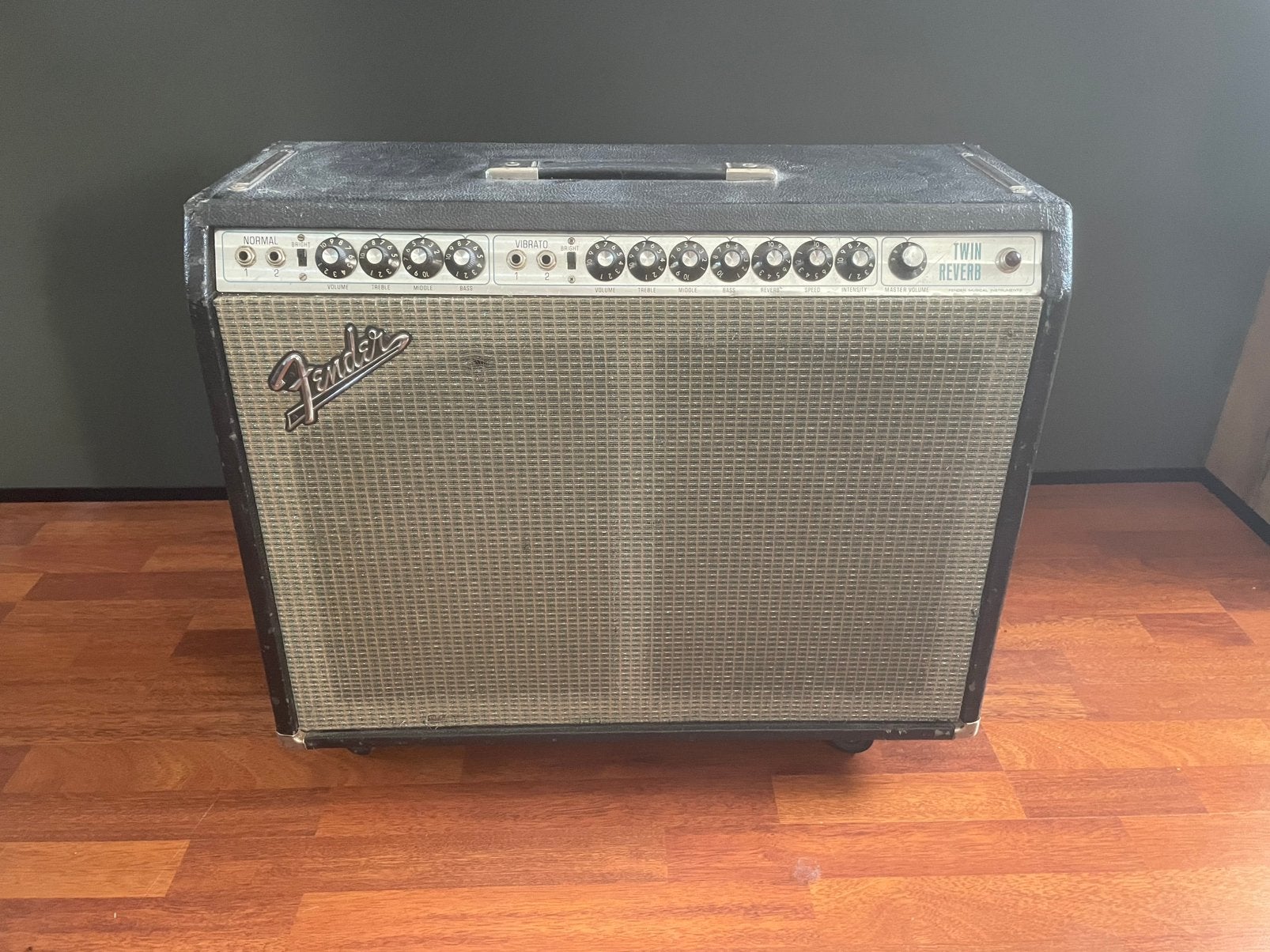 Ampli Fender Twin Reverb ‘Silverface’ de 1971, Muziek en Instrumenten, Versterkers | Bas en Gitaar, Ophalen