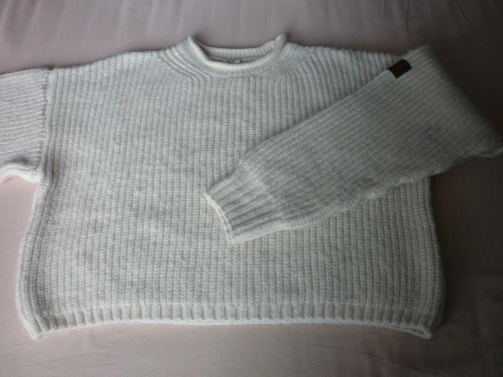 Korte Grofgebreide Trui Urban Outfitters, Overige kleuren, Ophalen of Verzenden, Zo goed als nieuw, Urban Outfitters