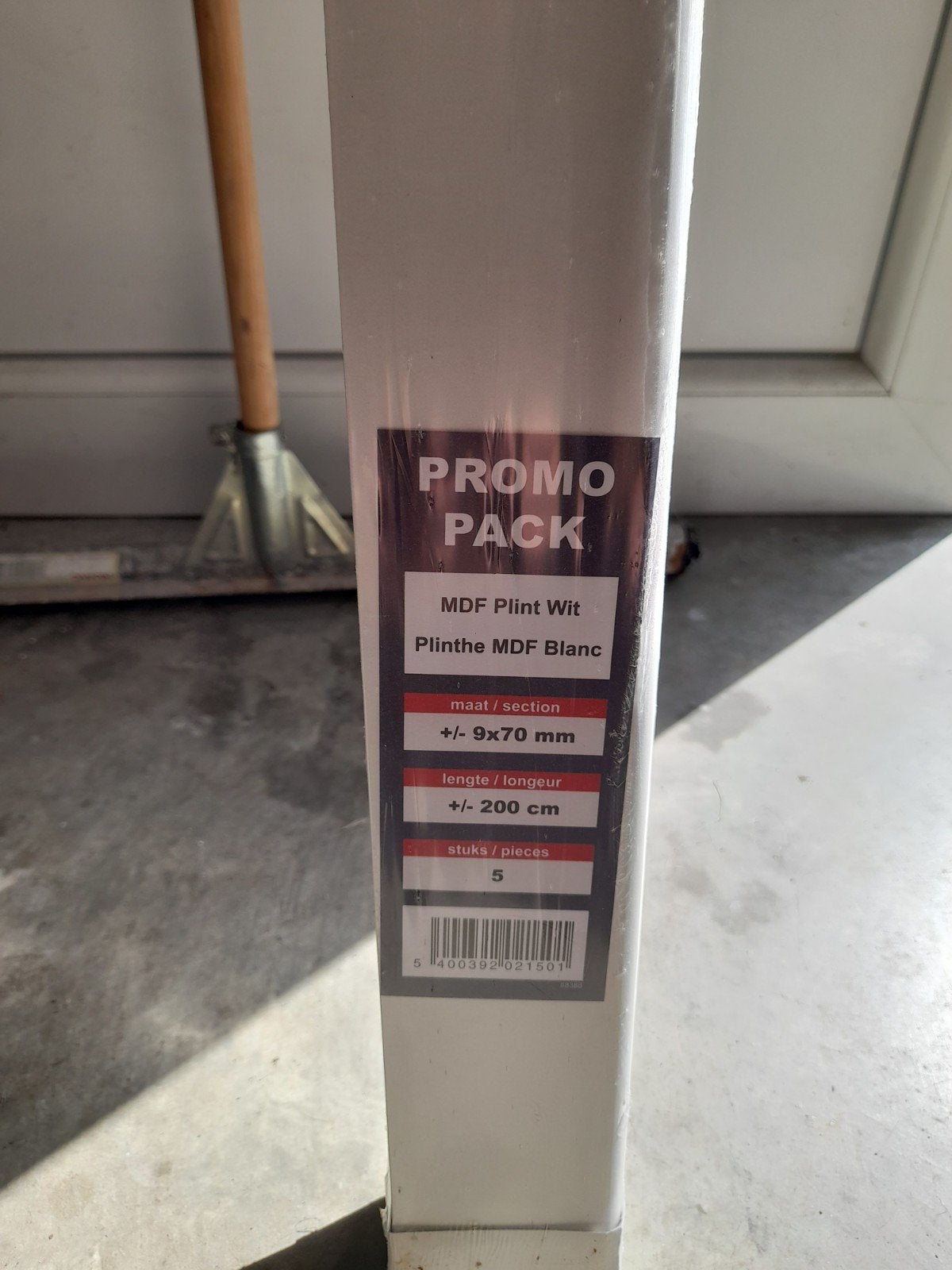 promopack 5 nieuwe plinten, Doe-het-zelf en Bouw, Plinten en Afwerking, Nieuw, 150 tot 200 cm, Plinten, Ophalen