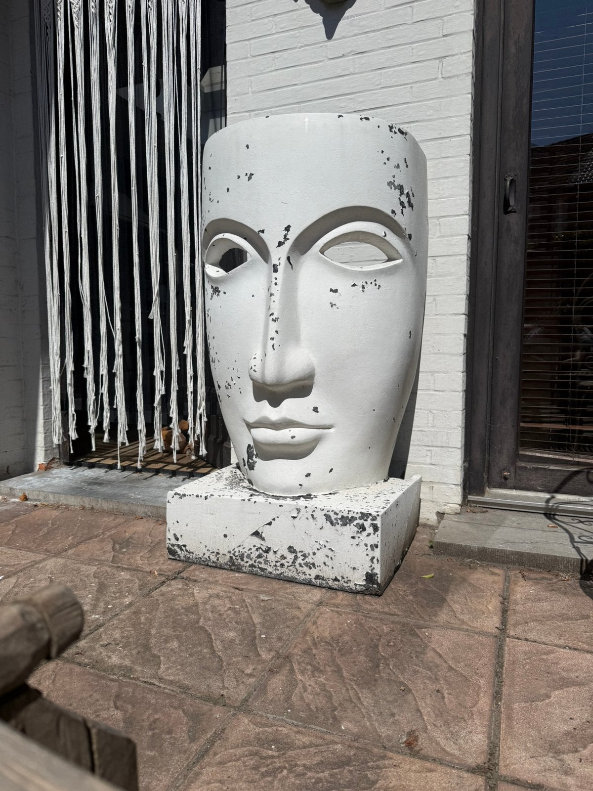 120cm groot wit gezicht masker sculptuur beeld tuin, Tuin en Terras, Ophalen, Zo goed als nieuw