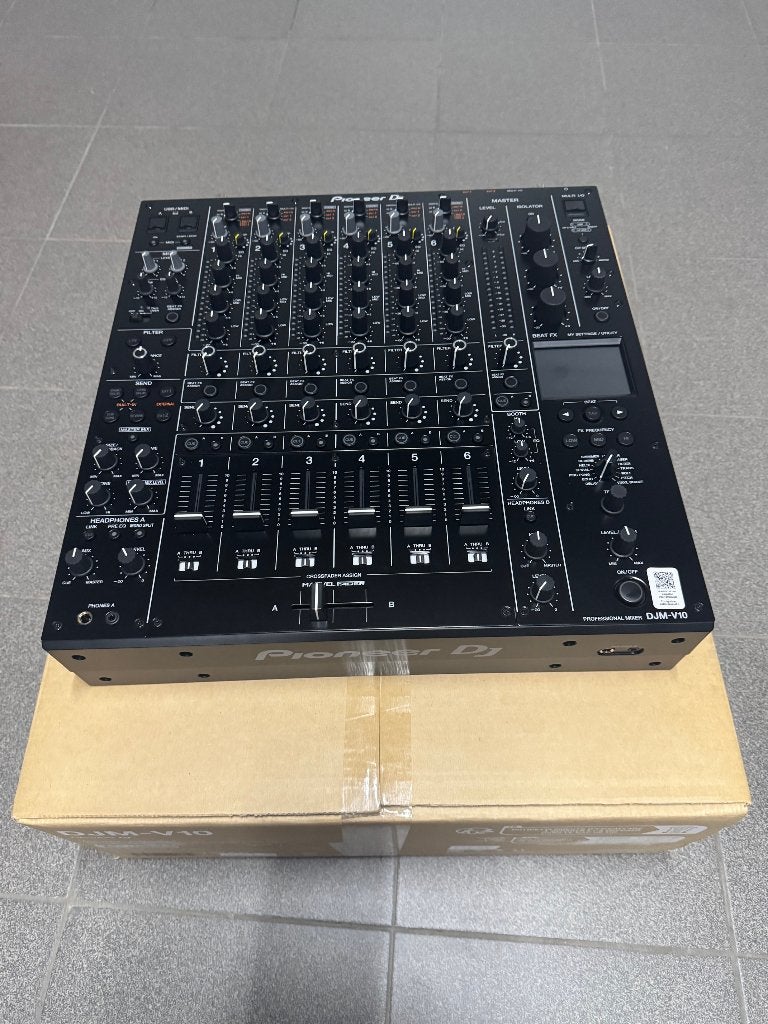 Pioneer DJM V10, Muziek en Instrumenten, Mengpanelen, Ophalen of Verzenden, Nieuw, 5 tot 10 kanalen, Microfooningang