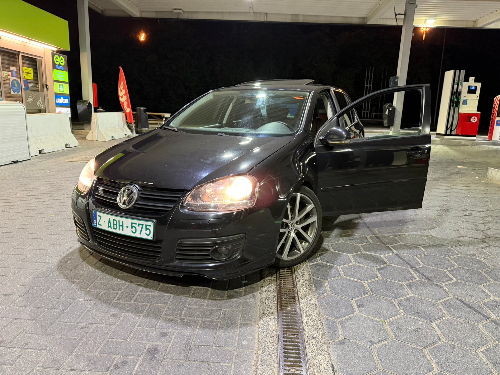 GOLF 5 GT SPORT boite auto full option 0490.35.94.78, Auto's, Automaat, Bedrijf, 5 deurs, Golf