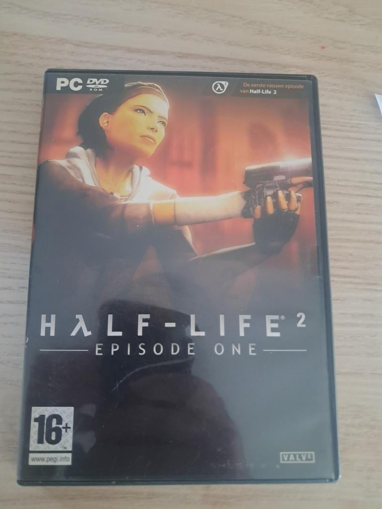 Half life 2  5 euro of bod, Games en Spelcomputers, Ophalen of Verzenden