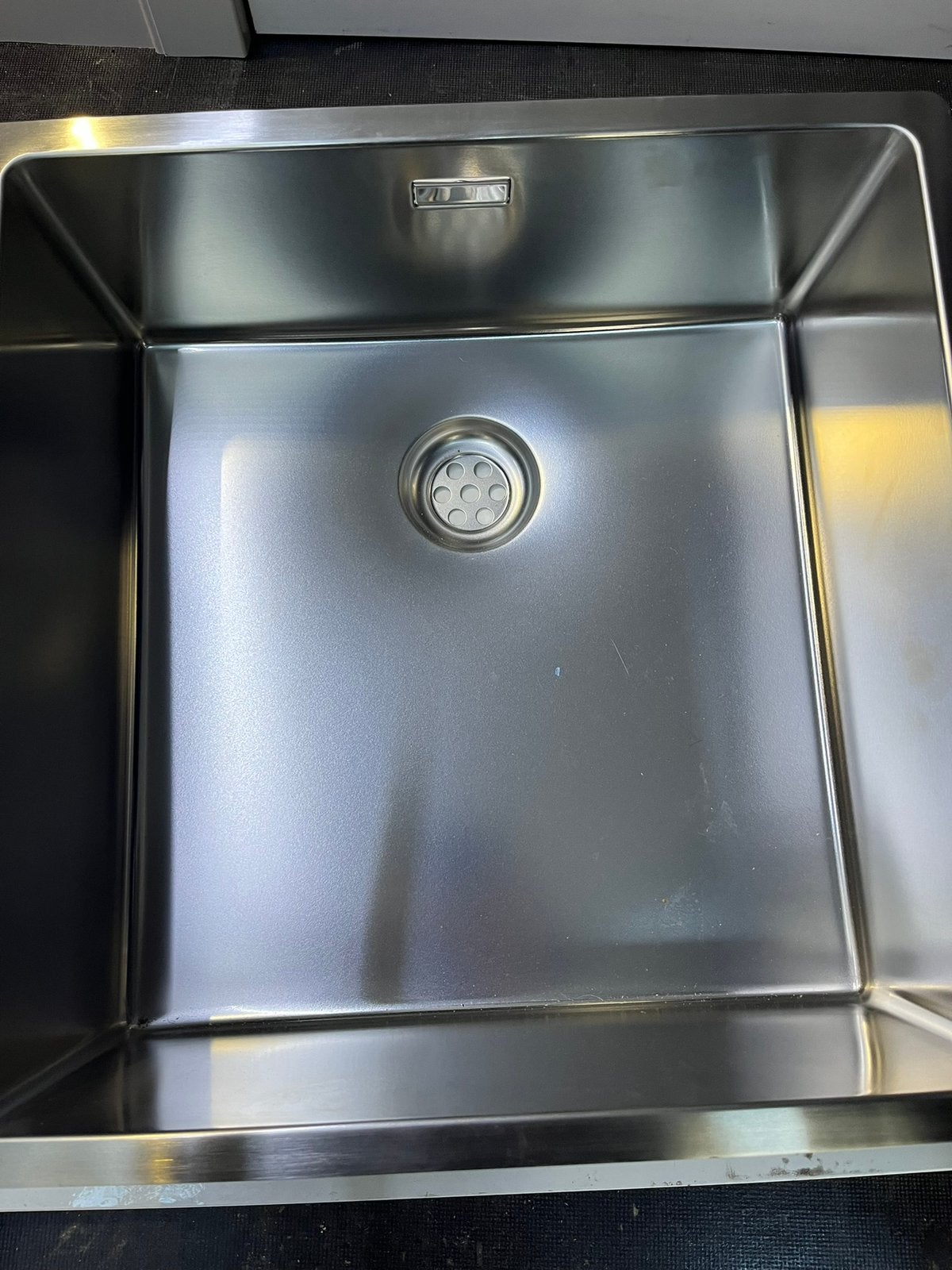 Nieuwe wasbab RVS 44x44 cm, Huis en Inrichting, Keuken | Keukenelementen, Ophalen of Verzenden, Nieuw, 25 tot 50 cm, Minder dan 50 cm