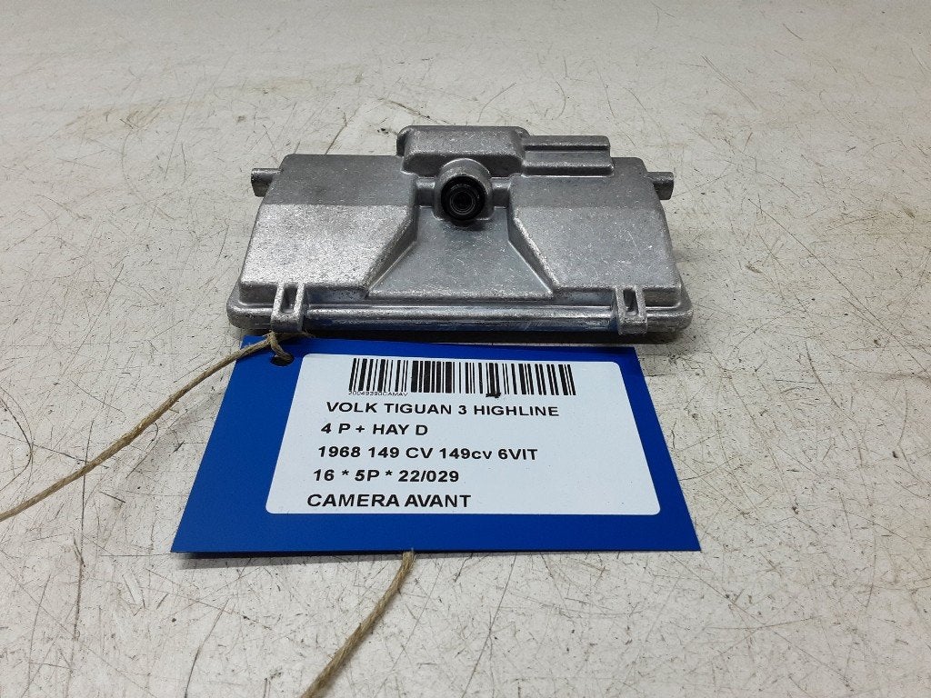 CAMERA AVANT Volkswagen Tiguan (AD1) (3Q0980654F), Utilisé, Volkswagen
