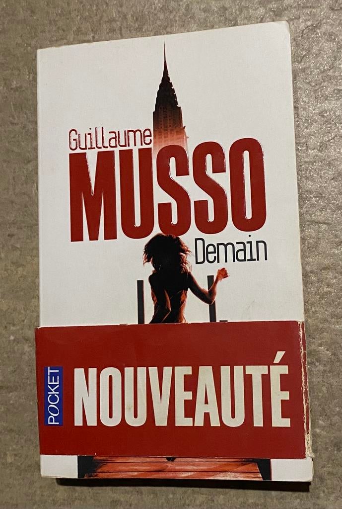 Boek „Tomorrow” Guillaume Musso, Ophalen, Gelezen, België
