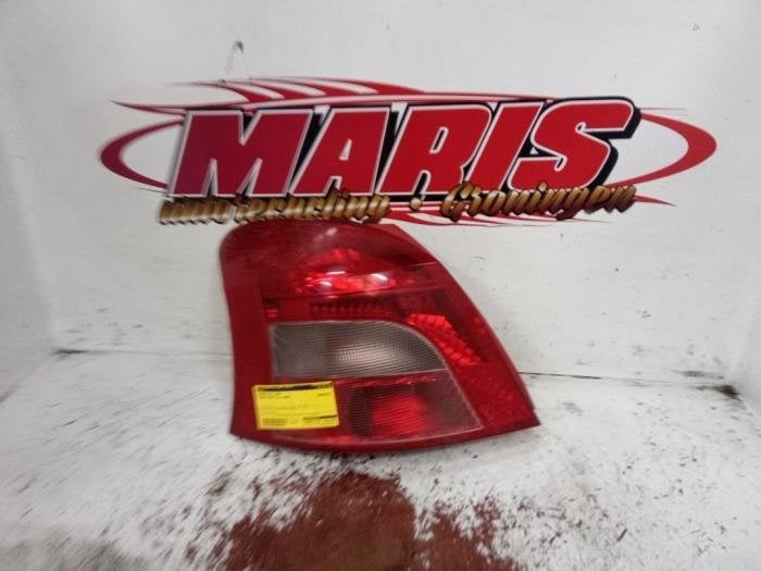 Feu arrière gauche d'un Toyota Yaris, -, -, 3 mois de garantie, Toyota