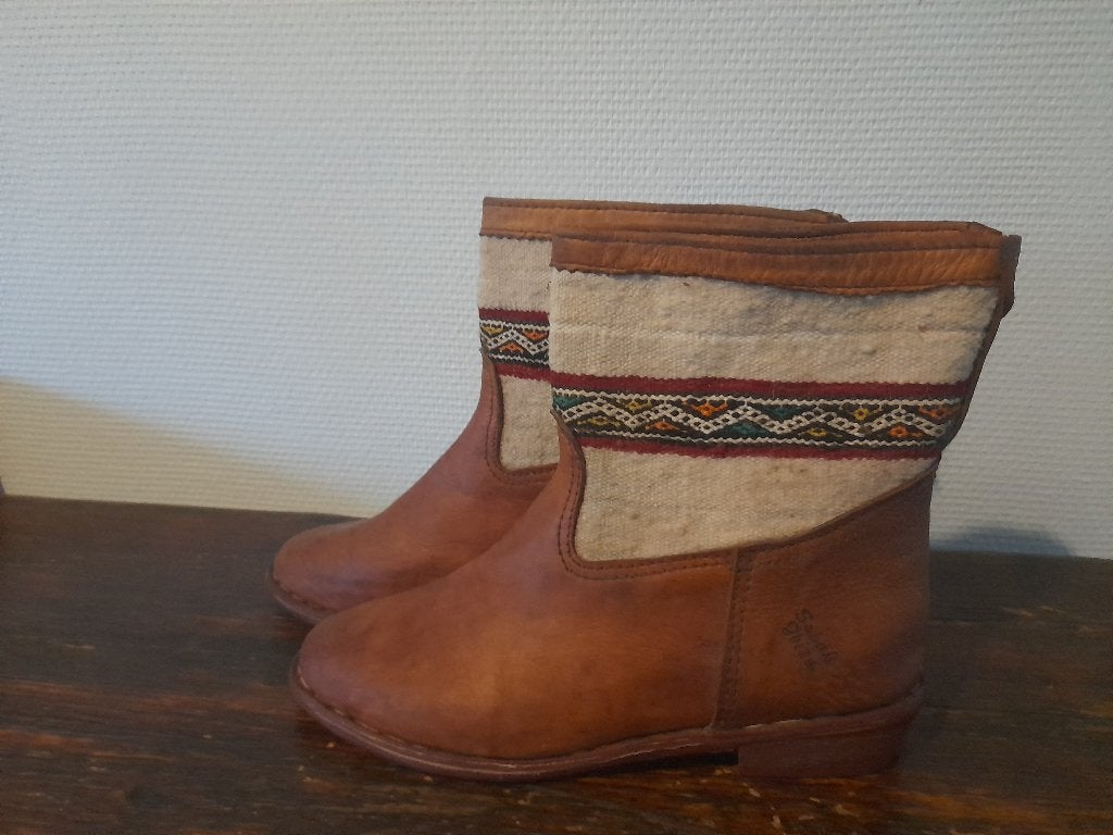 Bottes Sabah Ibiza, Enlèvement, Neuf