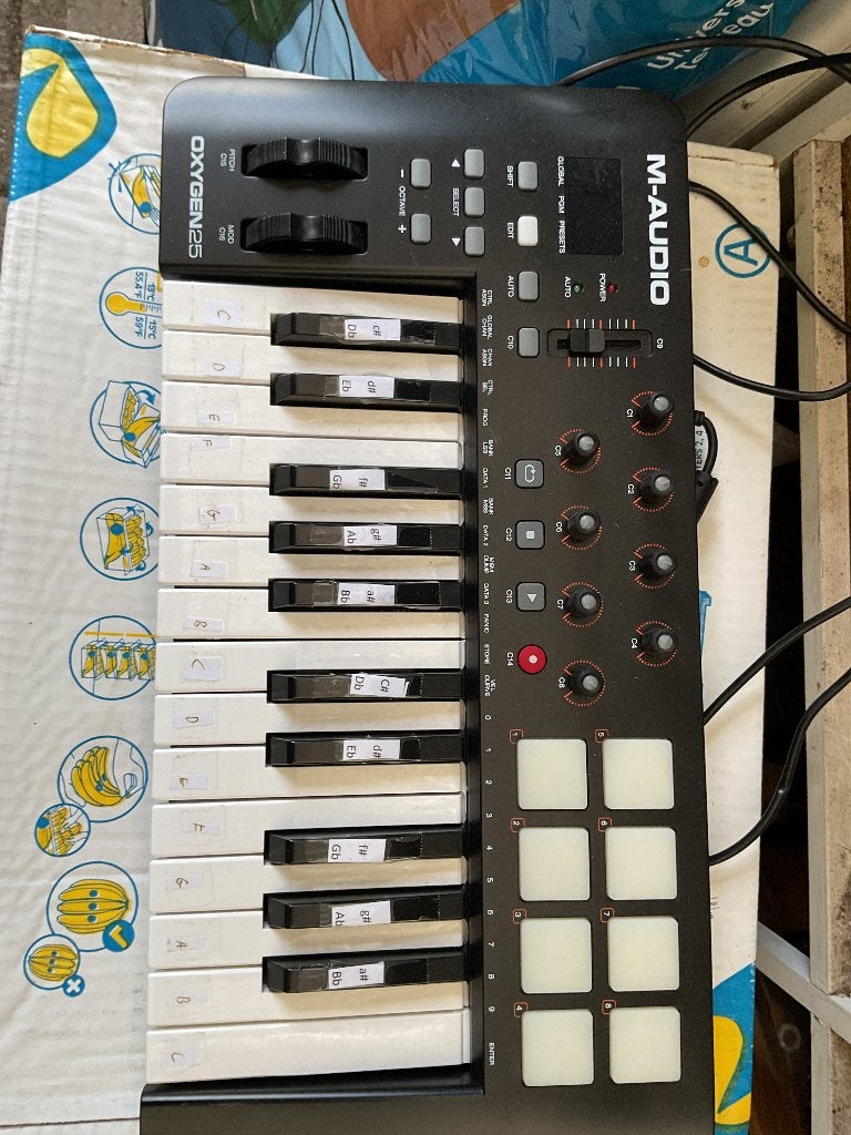 M -audio oxygen 25 midi-keyboard bijna nieuw, Ophalen, Zo goed als nieuw