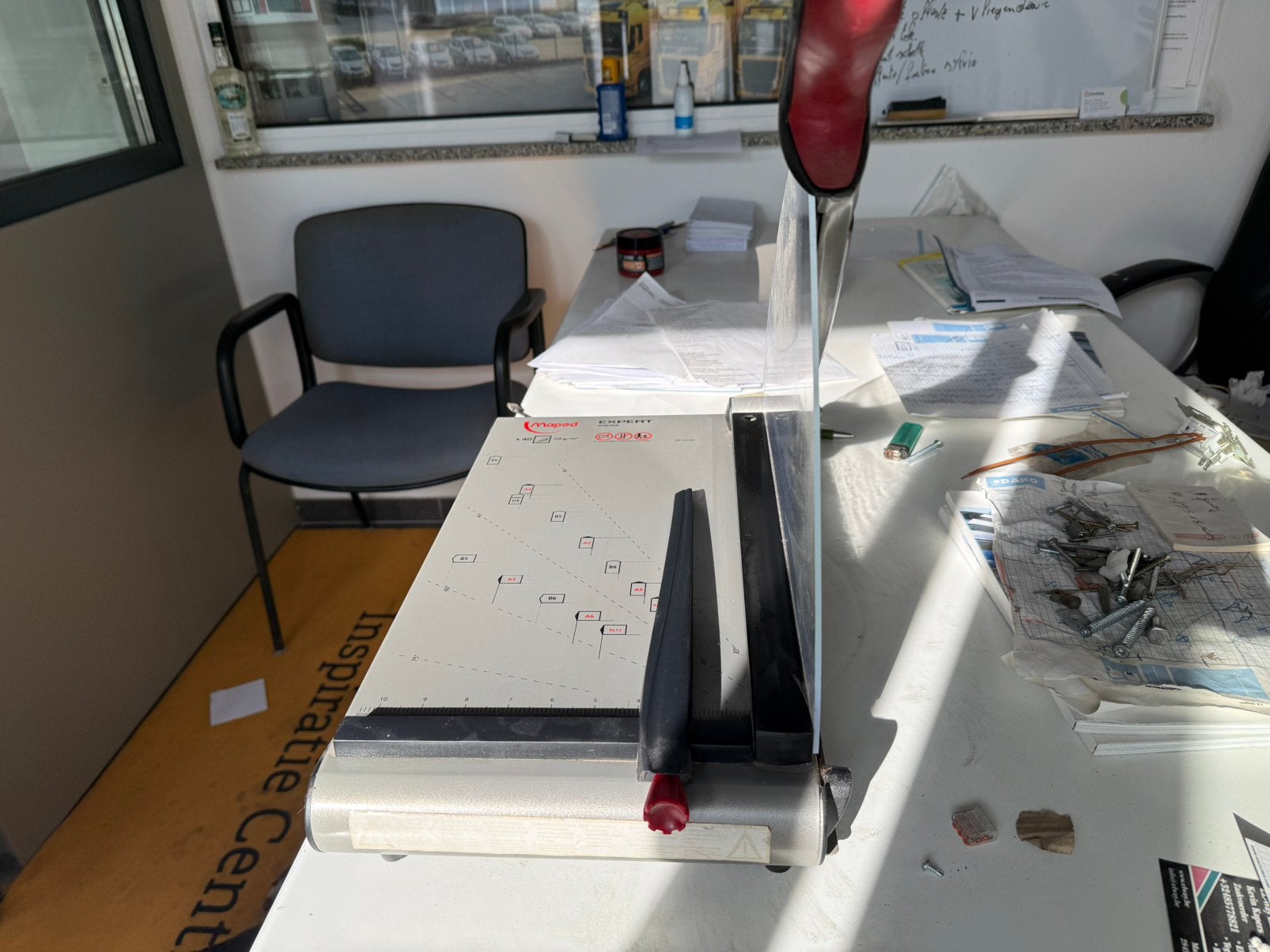 Snij machine voor papier recht te kinnen knippen., Sports nautiques & Bateaux, Enlèvement ou Envoi, Comme neuf