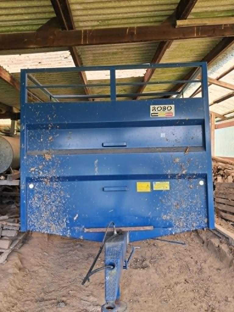 Bétaillère ROBO état impec, Articles professionnels, Agriculture | Outils, Élevage, Transport, Enlèvement