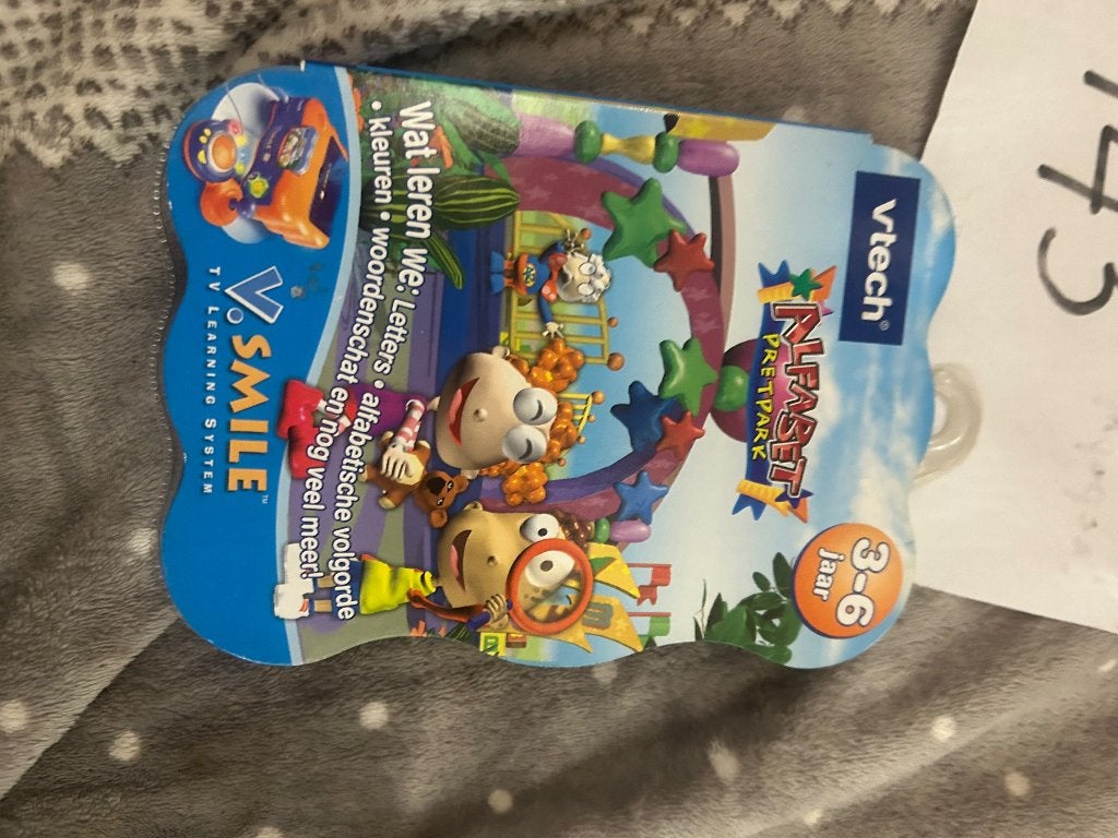 V tech v smile spelletjes nieuw, Kinderen en Baby's, Ophalen of Verzenden, Nieuw, 2 tot 4 jaar
