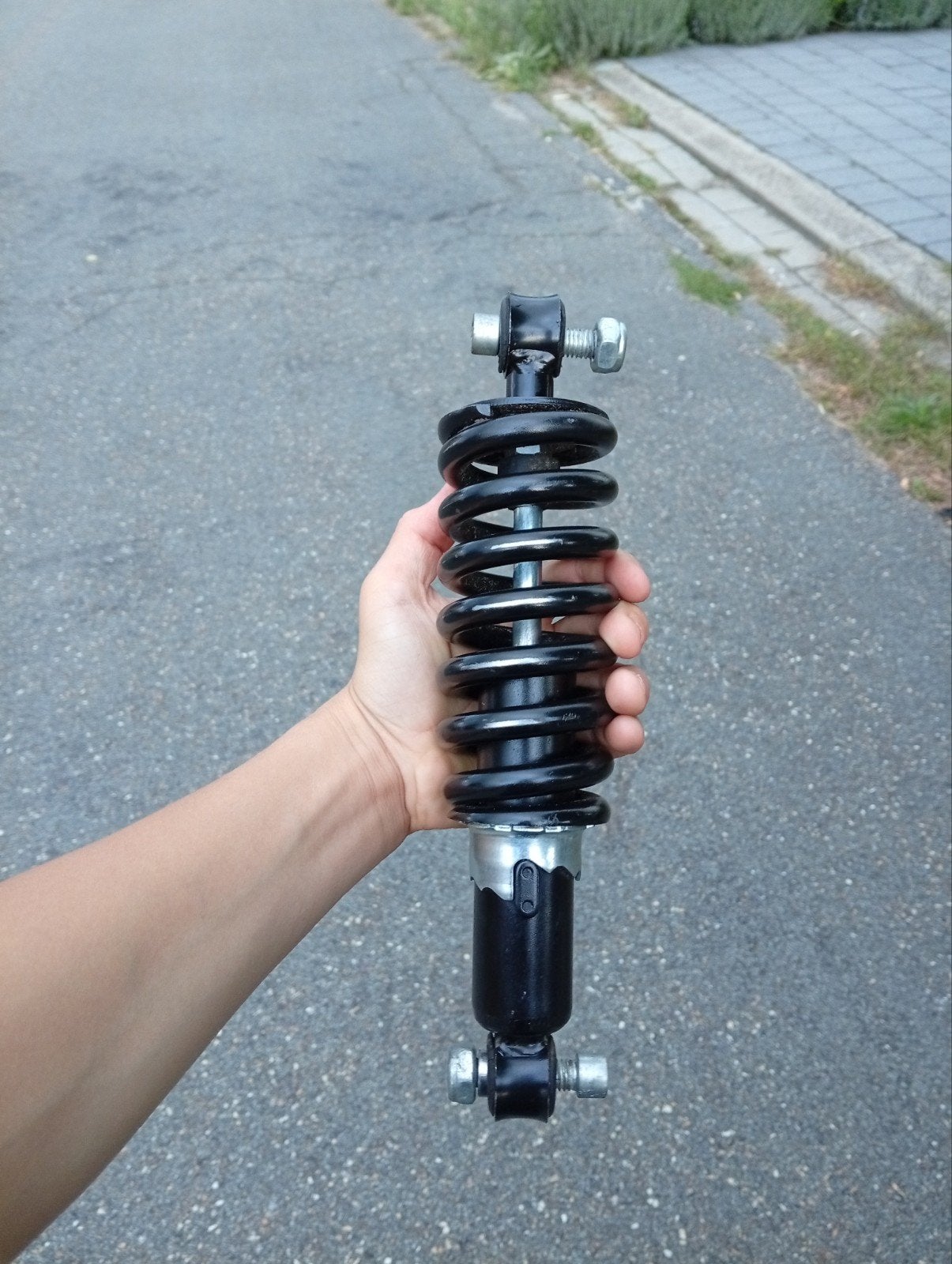 achter vering, Enlèvement, Suspension