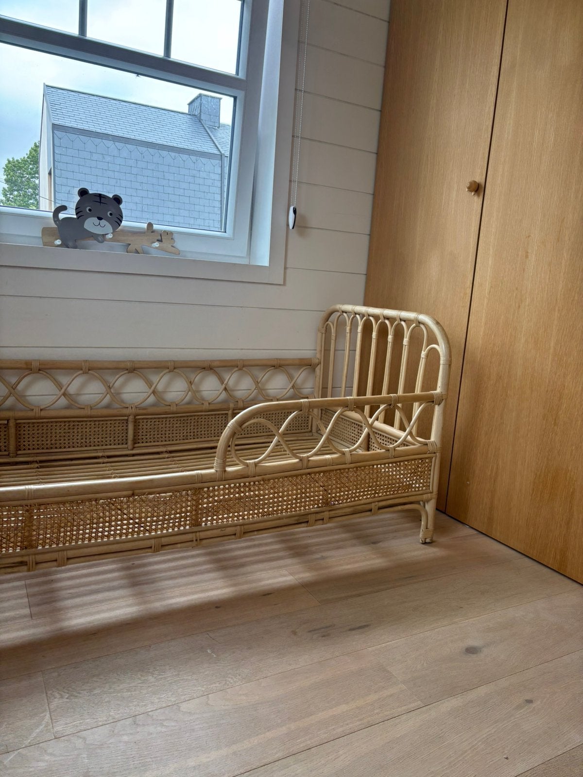 Lit enfant osier, Enfants & Bébés, Chambre d'enfant | Lits, Enlèvement, Utilisé
