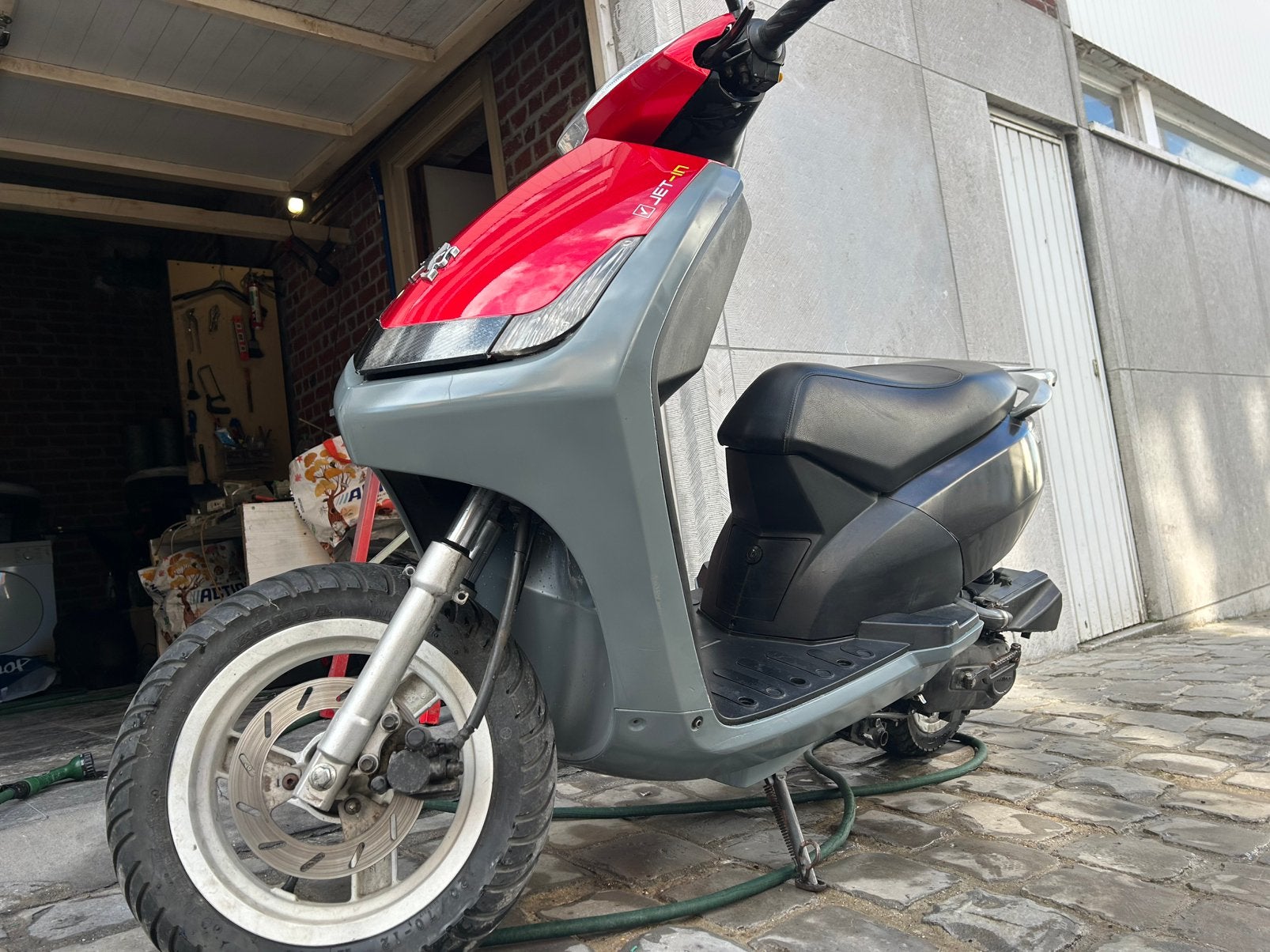 Peugeot vivacity 3. 4 t classeA 60-70km/h, Fietsen en Brommers, Scooters | Overige merken, Ophalen of Verzenden, Zo goed als nieuw